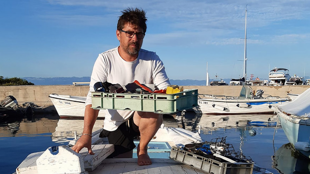 Massimo Marchiori di Stari Ribar e la sua arte-in plastica